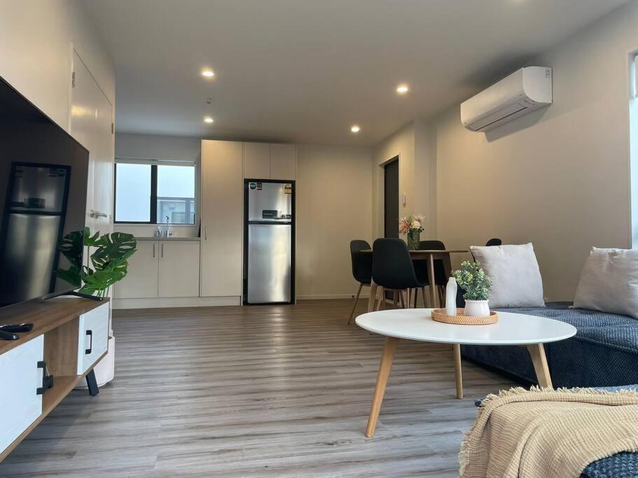 Cbd Luxury Parkside Living 2 Bedroom With Parking Крайстчерч Екстер'єр фото
